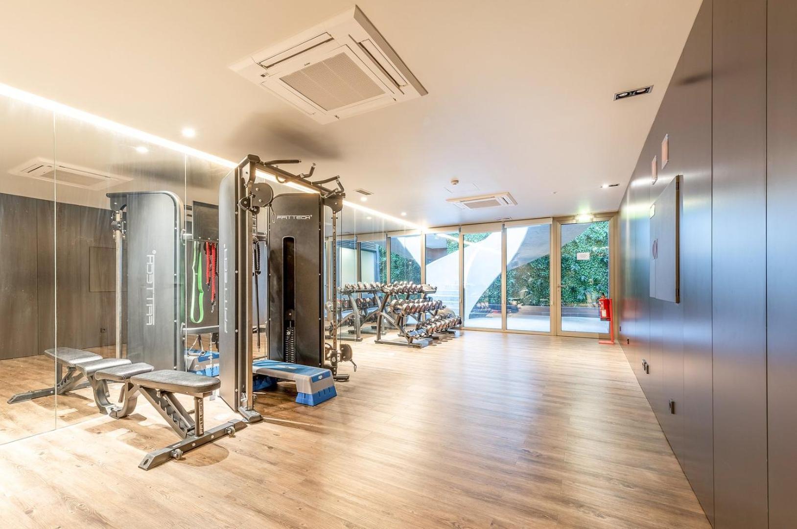 Apartament Guestready - 2Br Apt Carlos I With Terrace And Gym Lizbona Zewnętrze zdjęcie